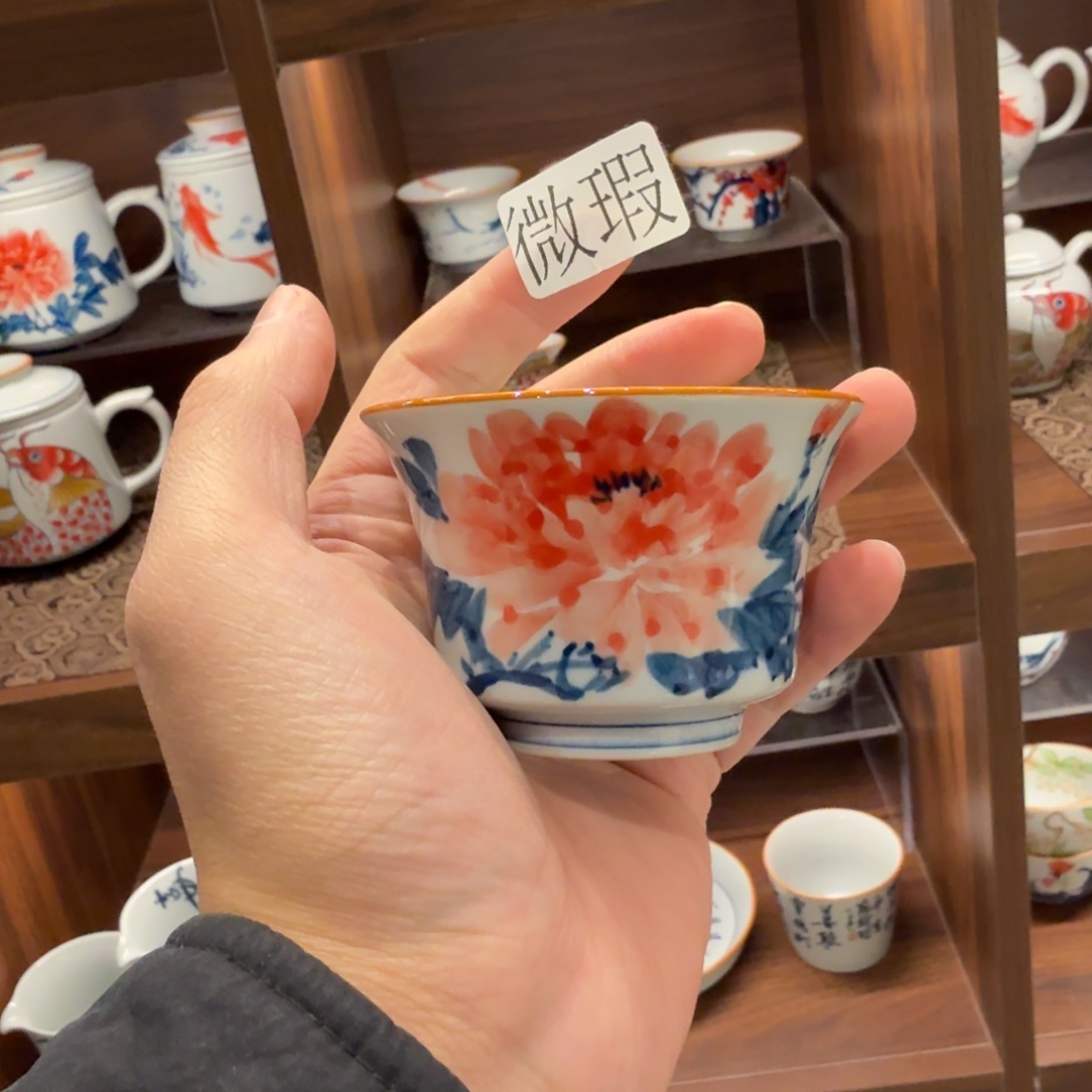 釉下手绘茶具微瑕