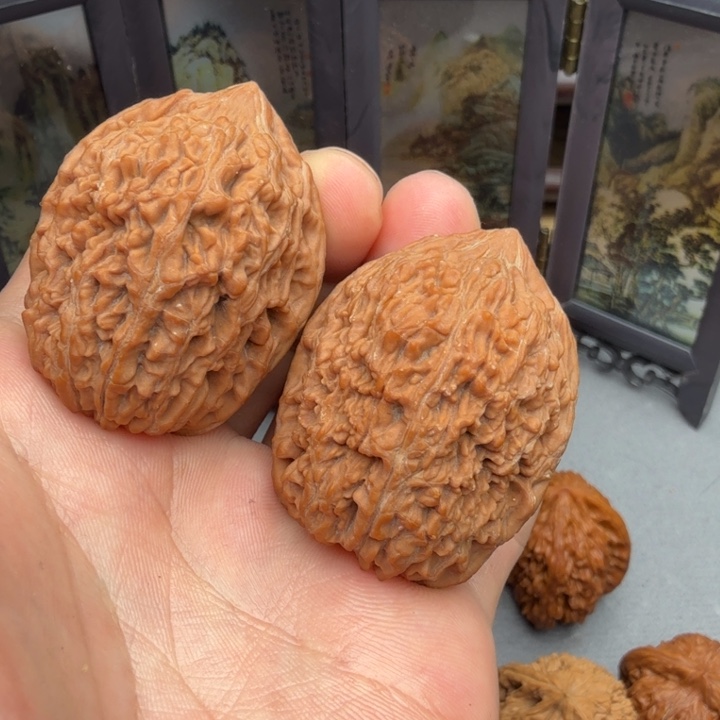 文玩核桃吊坠蒜头36