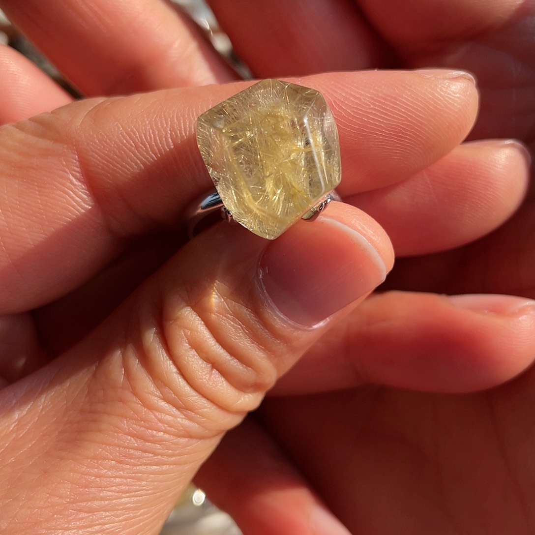 【闪购商品】银S925镶嵌珠宝半成品水晶所****。戒指