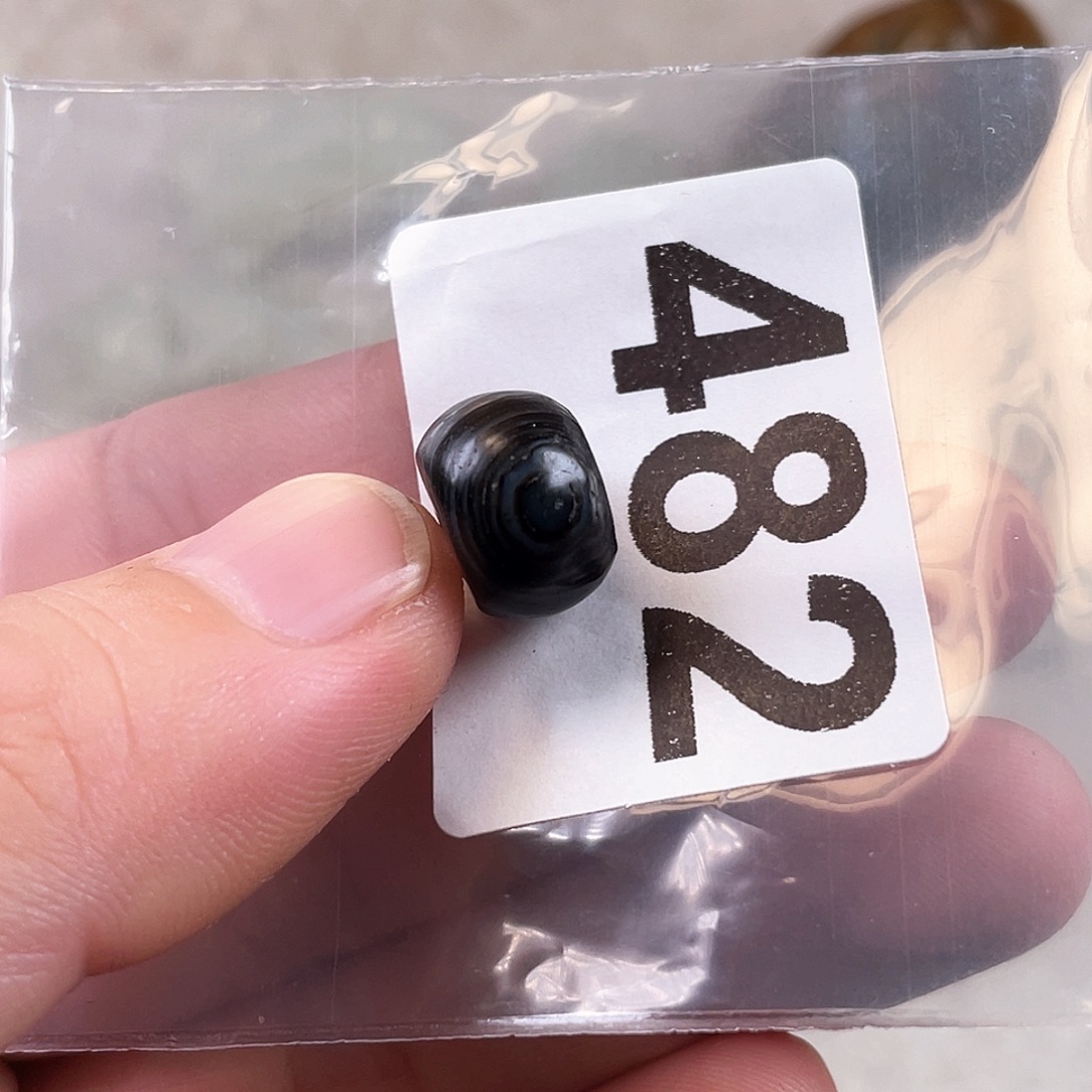 玛瑙/玉髓合金颈饰