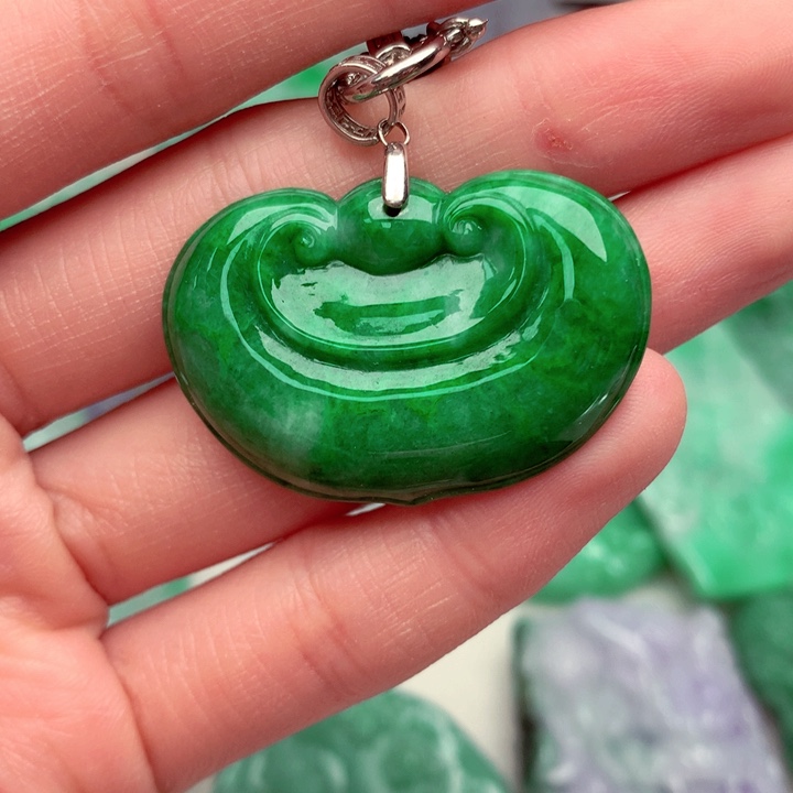 翡翠吊坠(不含链)未镶嵌