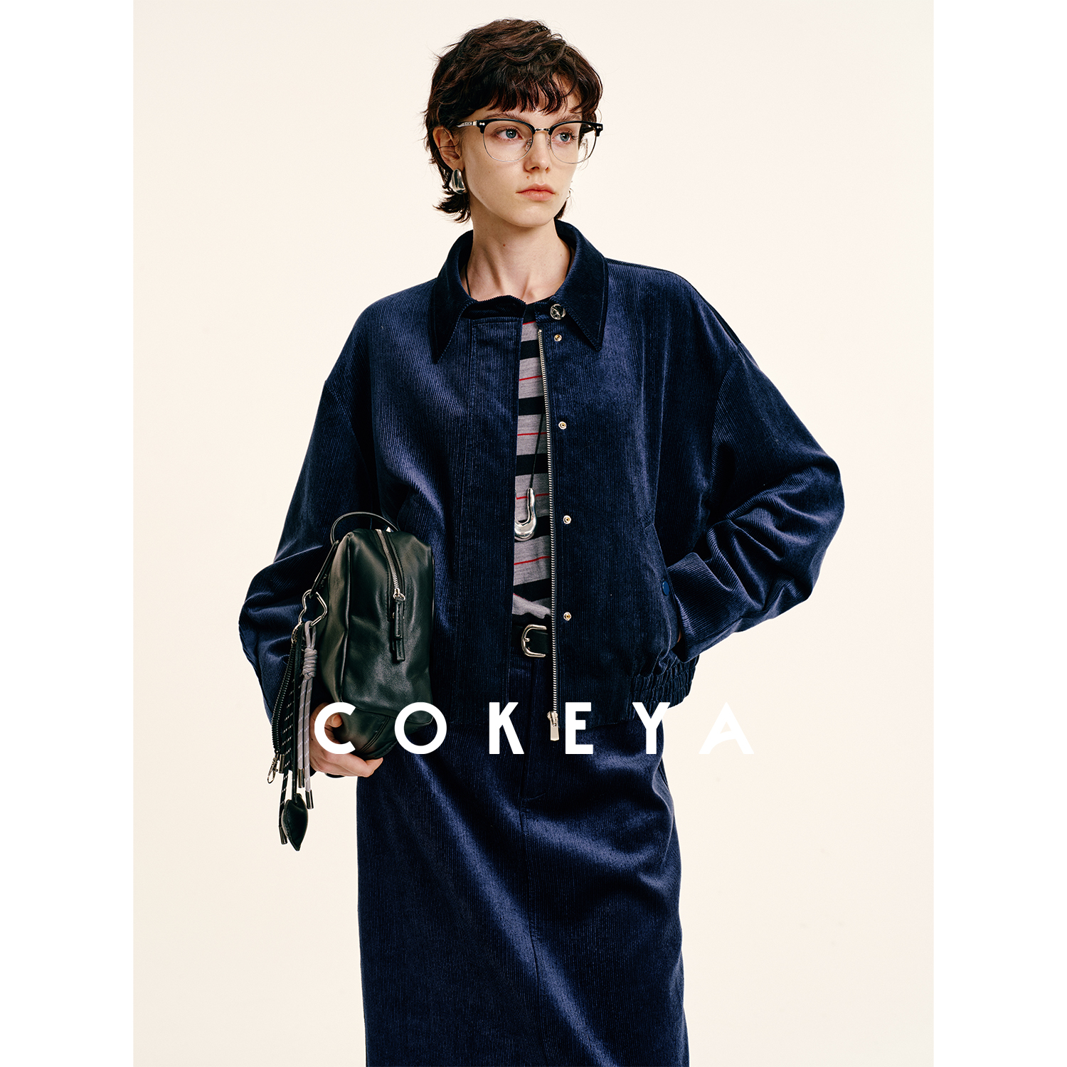 COKEYA/寻梦环游记~韩国琎口天丝棉灯芯绒短款落肩夹克半裙套装女