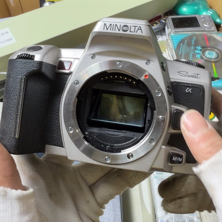 古**香中古商品，瑕疵品，不保好坏。747