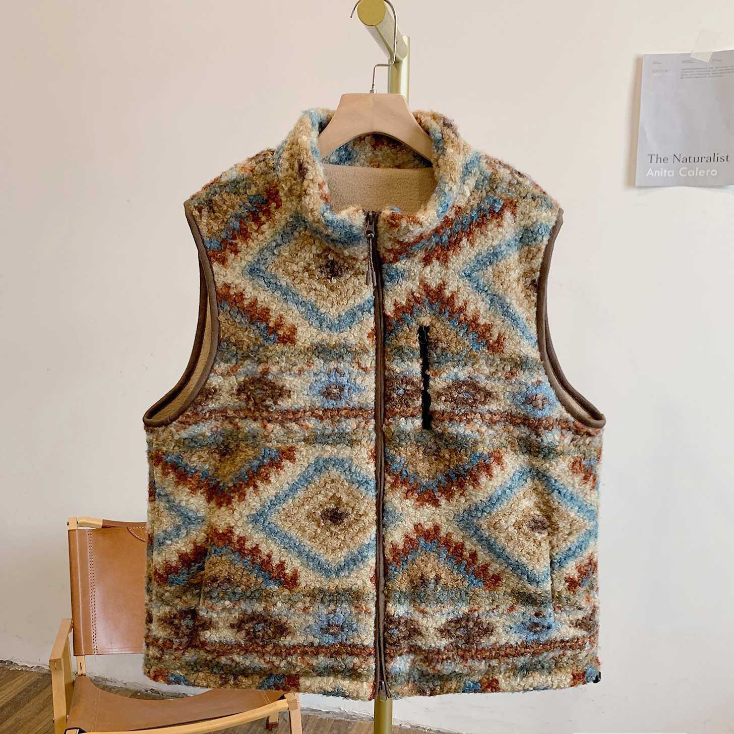 几何-马甲C5489加绒印花下摆抽绳双头拉链立领马甲