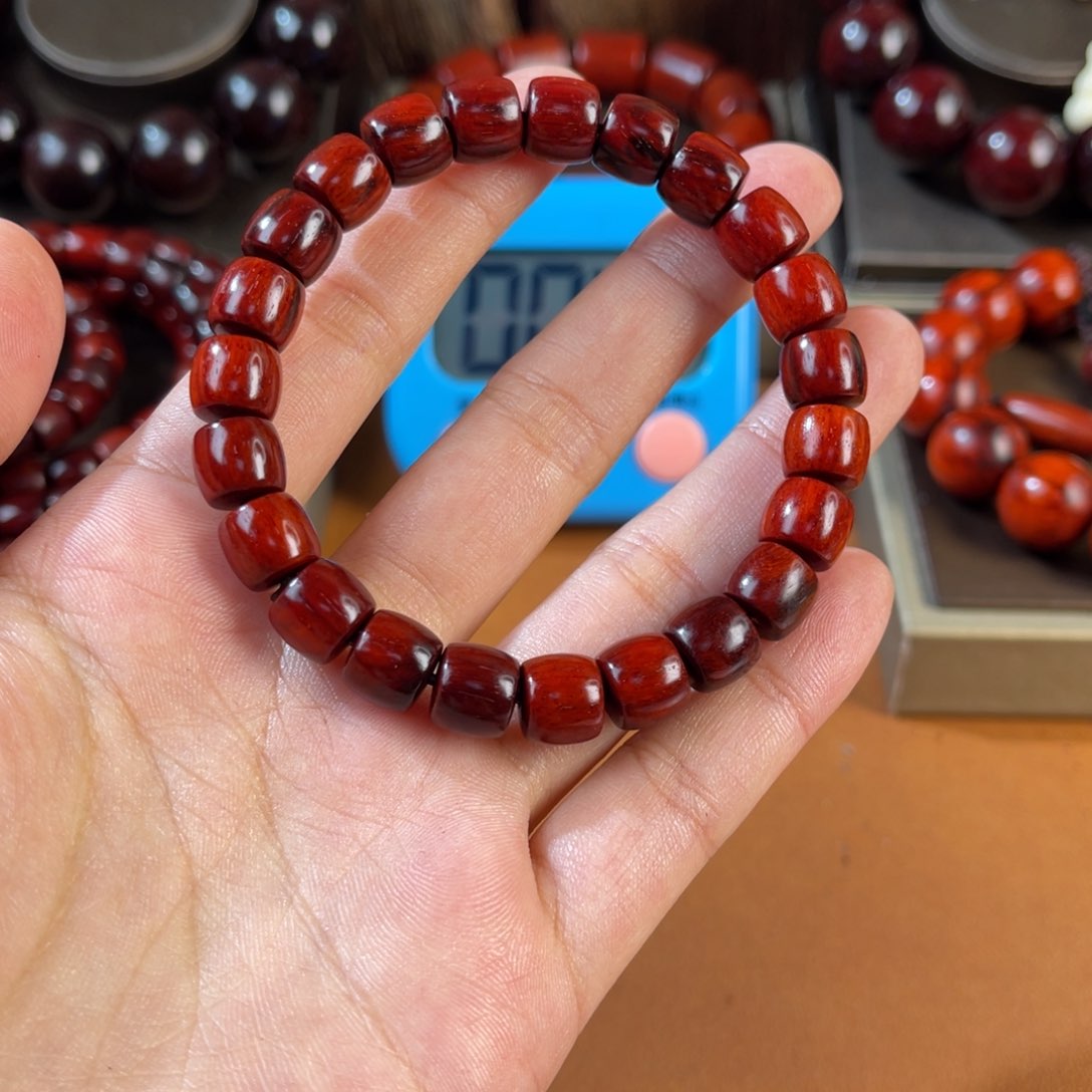 檀香紫檀（小叶紫檀）吉****?