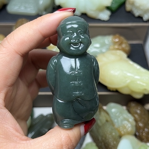 颈饰未镶嵌和田玉机*