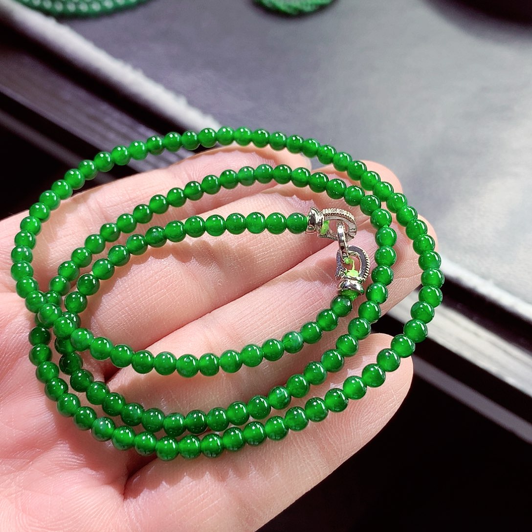 翡翠手链未镶嵌天然翡翠手链未镶嵌