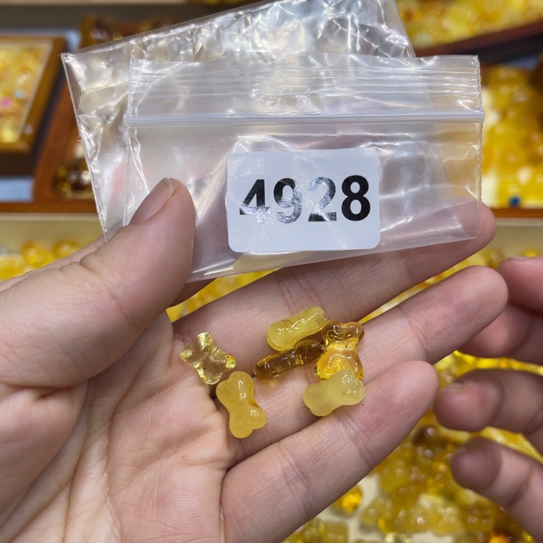 琥珀珠宝奇石未镶嵌