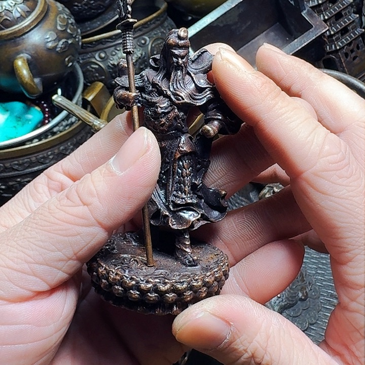 铜器摆件收收藏藏