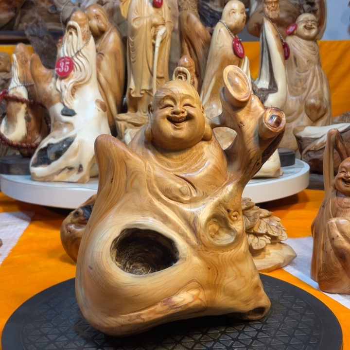 柏木（崖柏）崖柏  弥勒