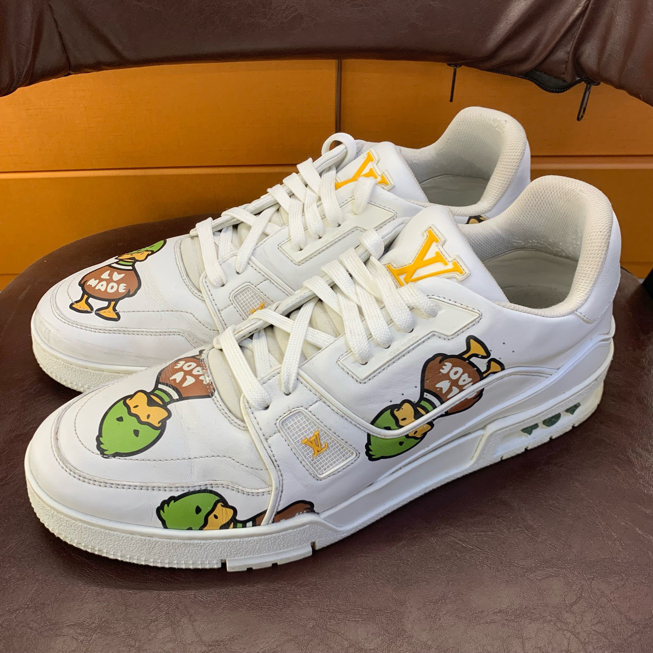 9新/【Louis Vuttion】Trainer nigo联名白 10码原盒配件 X6877038