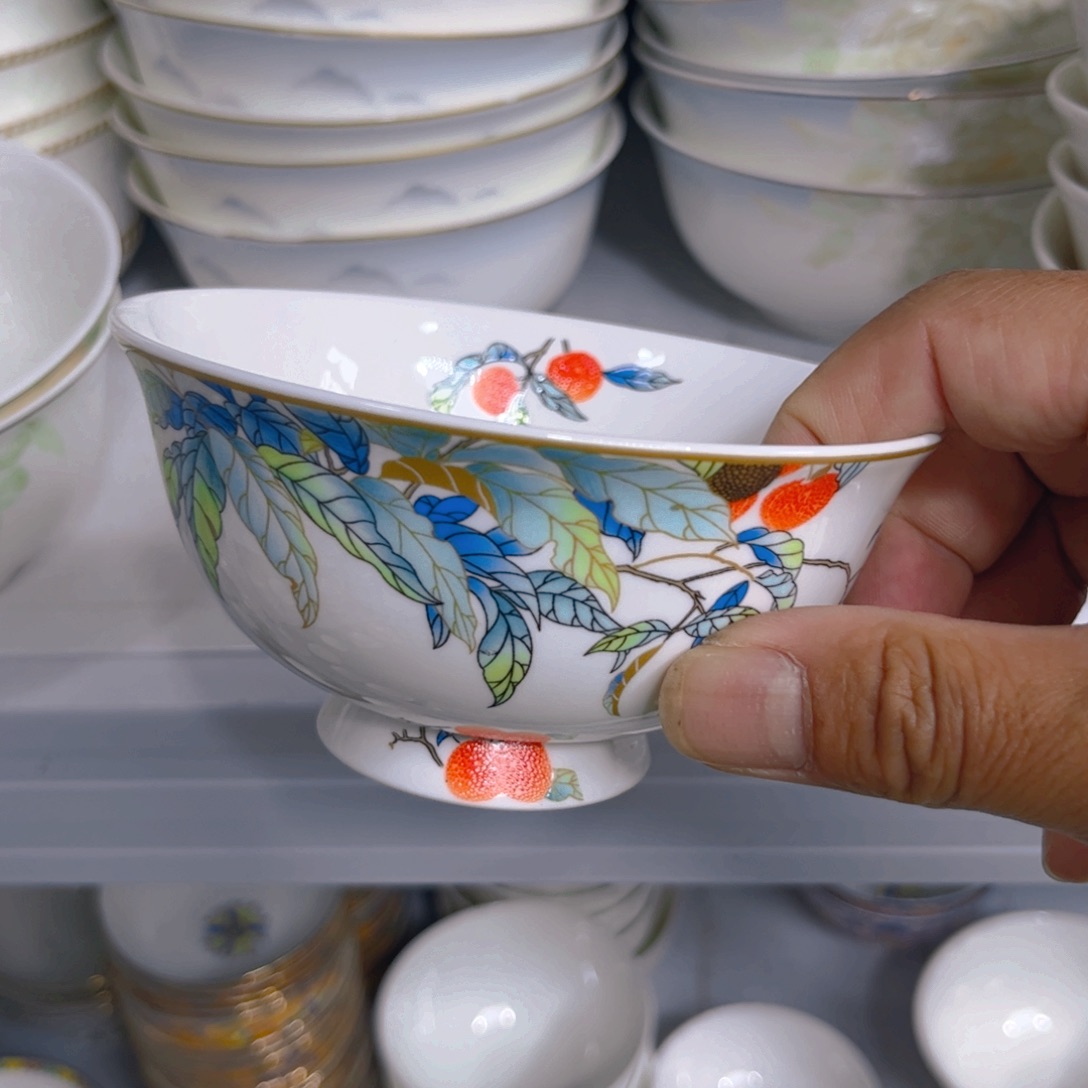 瓷片荔枝4.5寸六个哇塞