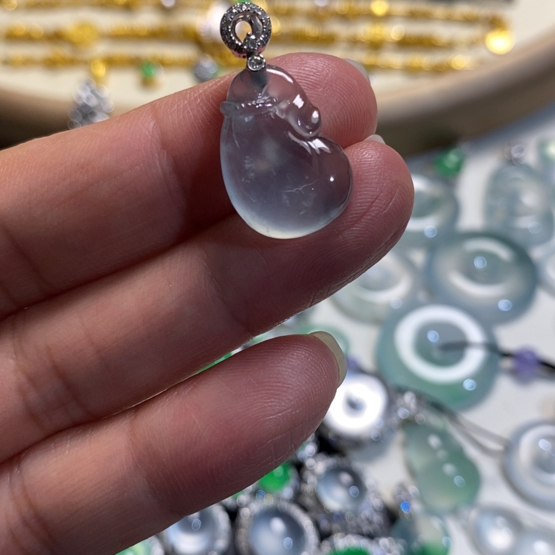 翡翠18K金镶嵌吊坠(不含链)钱袋