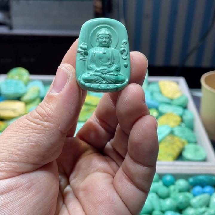 菱锰矿珠宝半成品未镶嵌