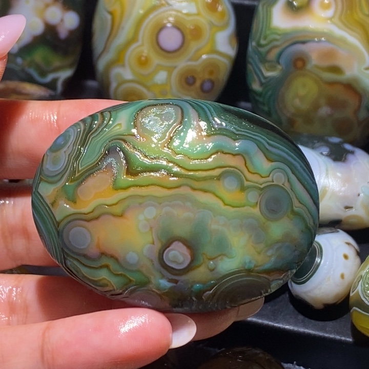 玛瑙/玉髓未镶嵌珠宝奇石41