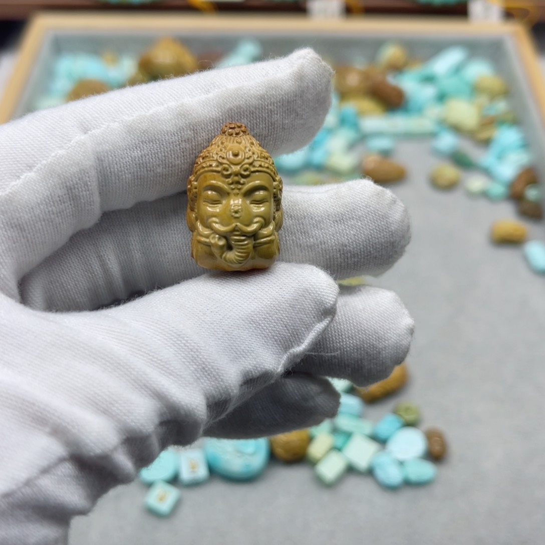 绿松石挂件未镶嵌