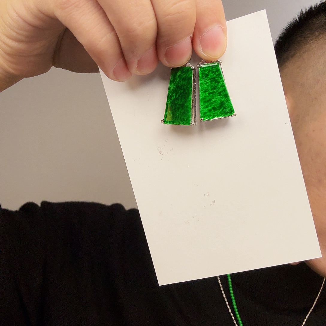 翡翠未镶嵌颈饰多样性发货只发一件