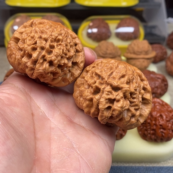 文玩核桃把件A***乐核桃