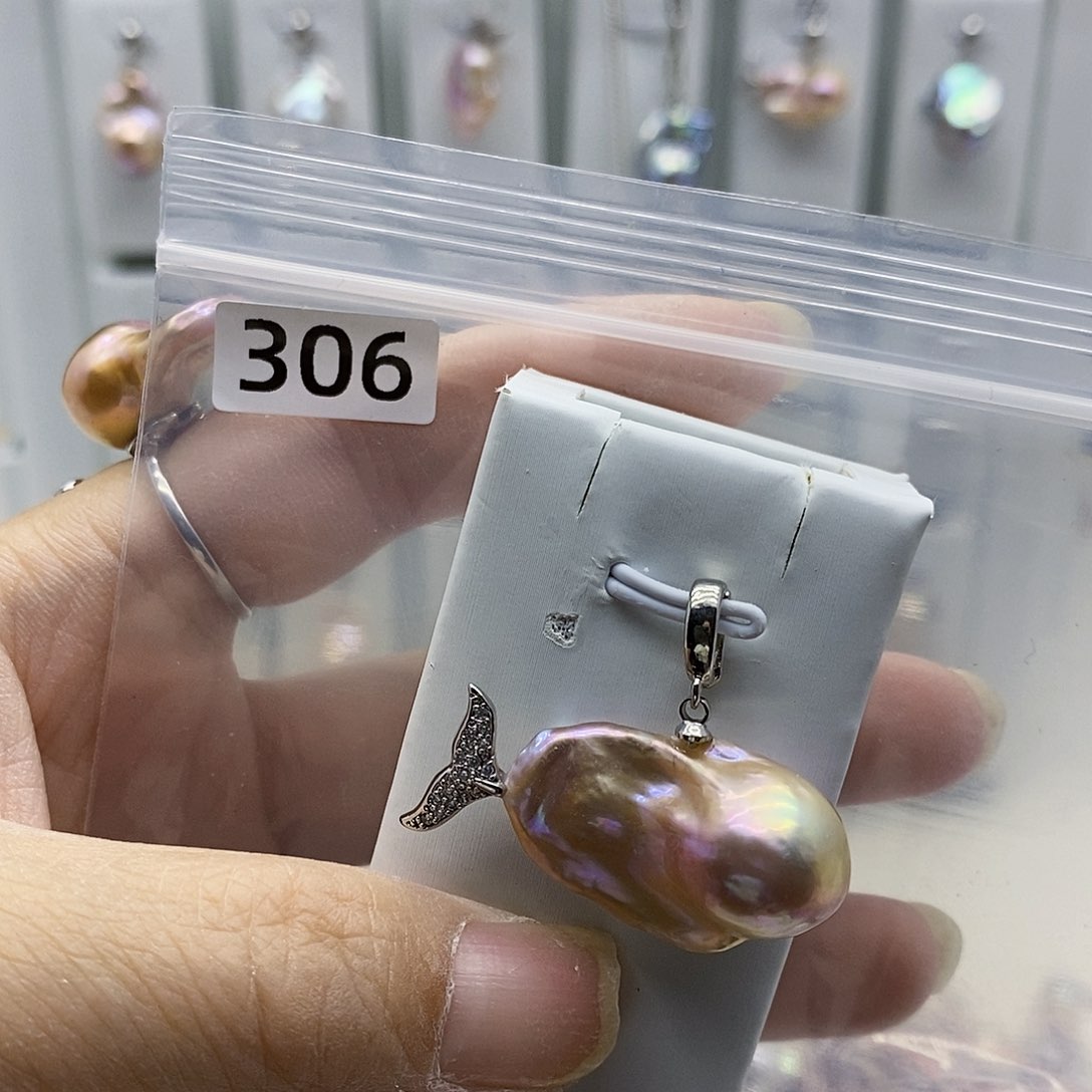 颈饰合金淡水珍珠
