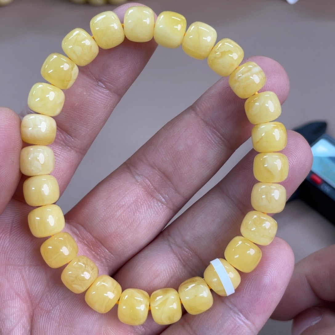 琥珀裸石未镶嵌11200000000