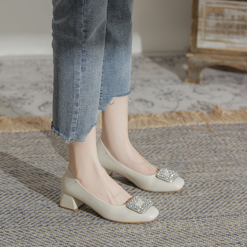 真皮方头高跟鞋女2025春季新款百搭浅口妈妈职业瓢鞋中跟粗跟单鞋