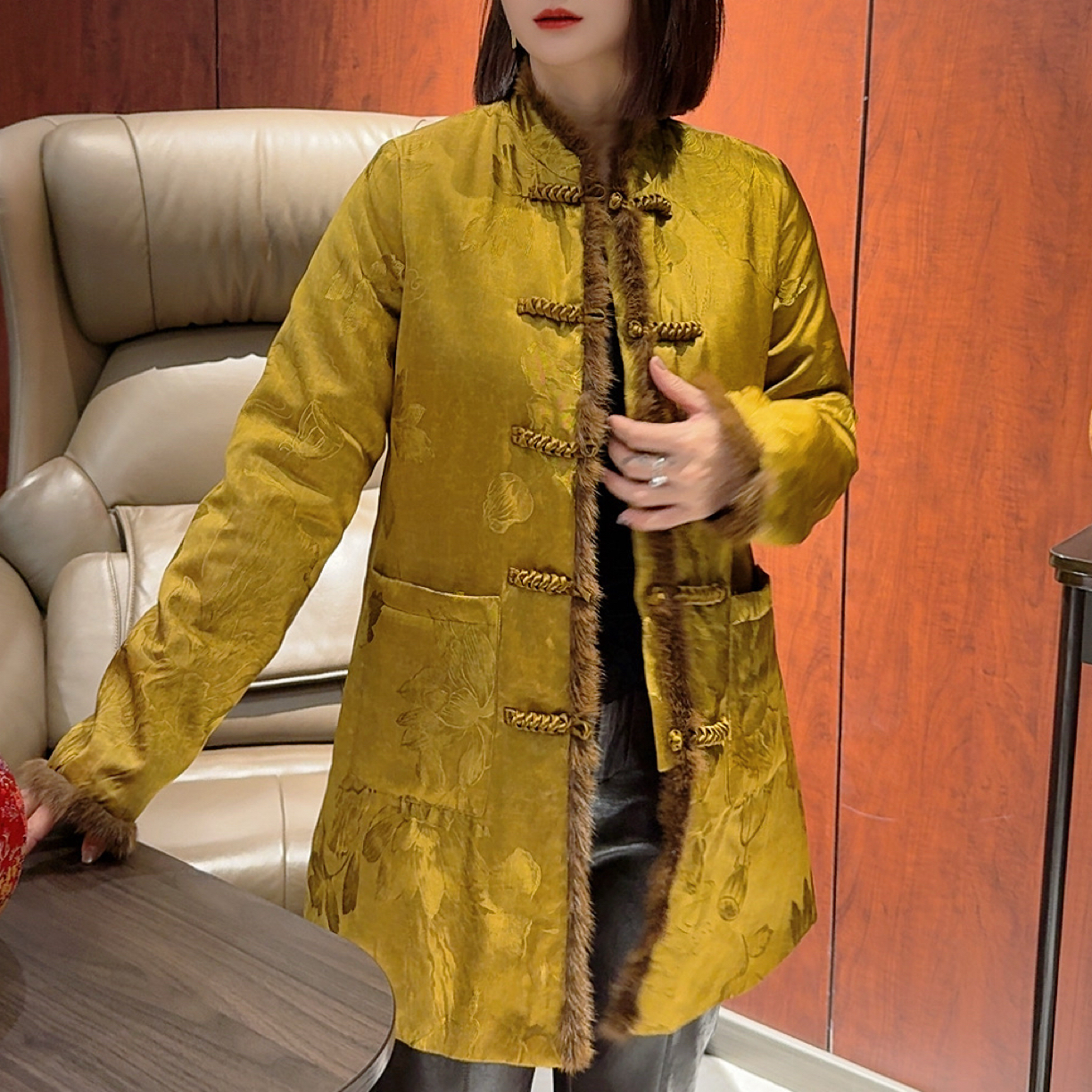 金灿灿新中式国风中长款拼接貂毛棉服棉衣外套上衣