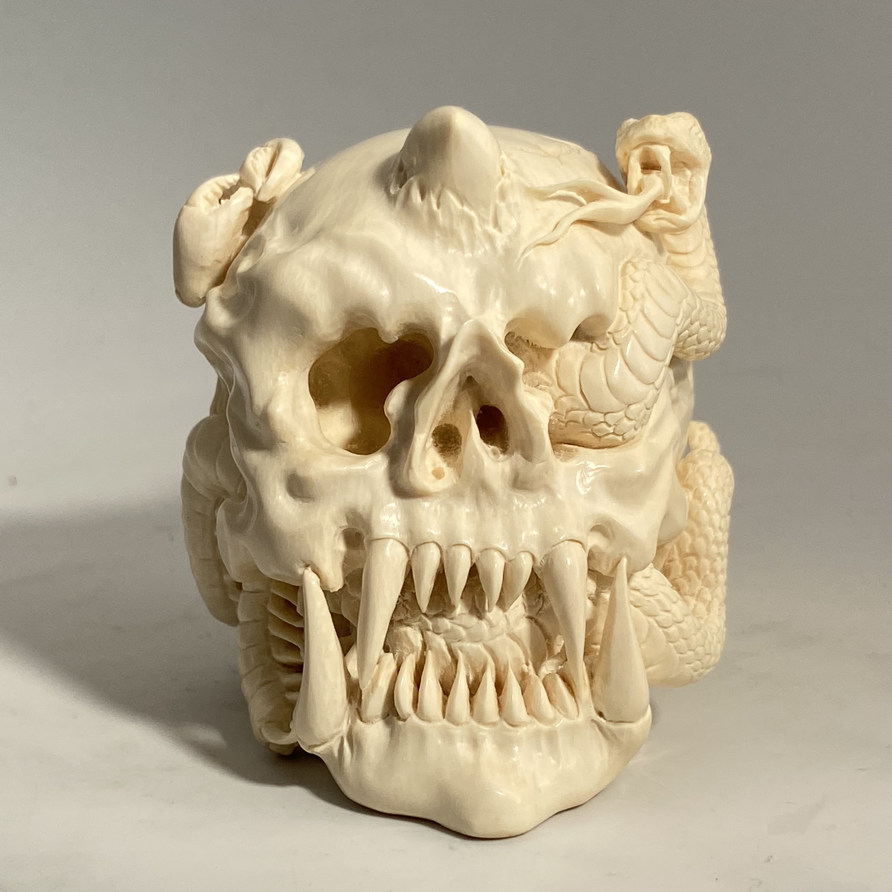 猛犸牙雕白冰料骷髅头摆件70*60*70mm假一罚四X1082