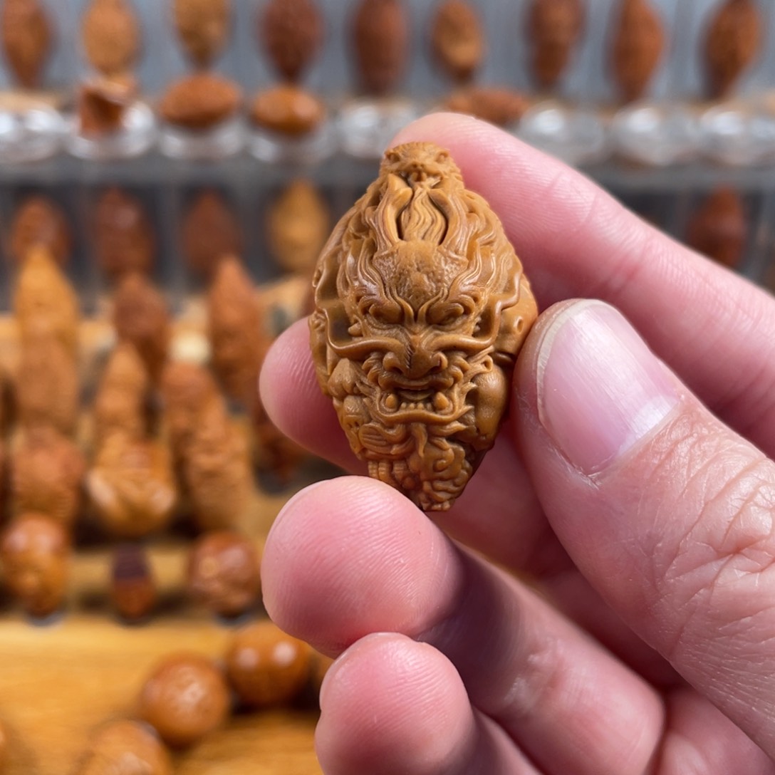 橄榄核手串/手链三*面十二生肖