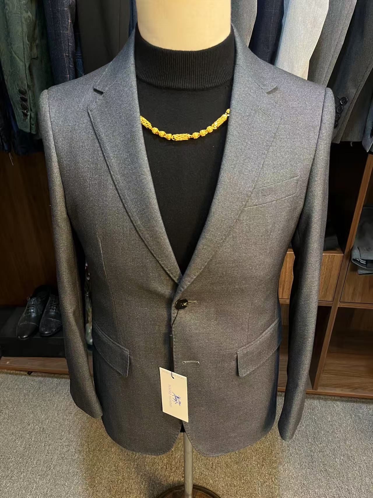 男士修身韩版休闲西服 断码特价