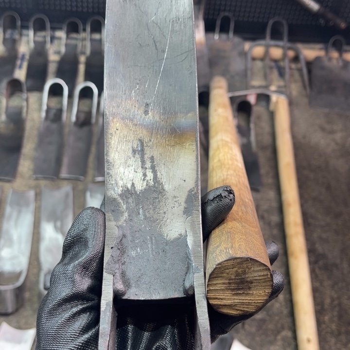 宝***弟龙泉手工制作工艺锄头炮管钢一套