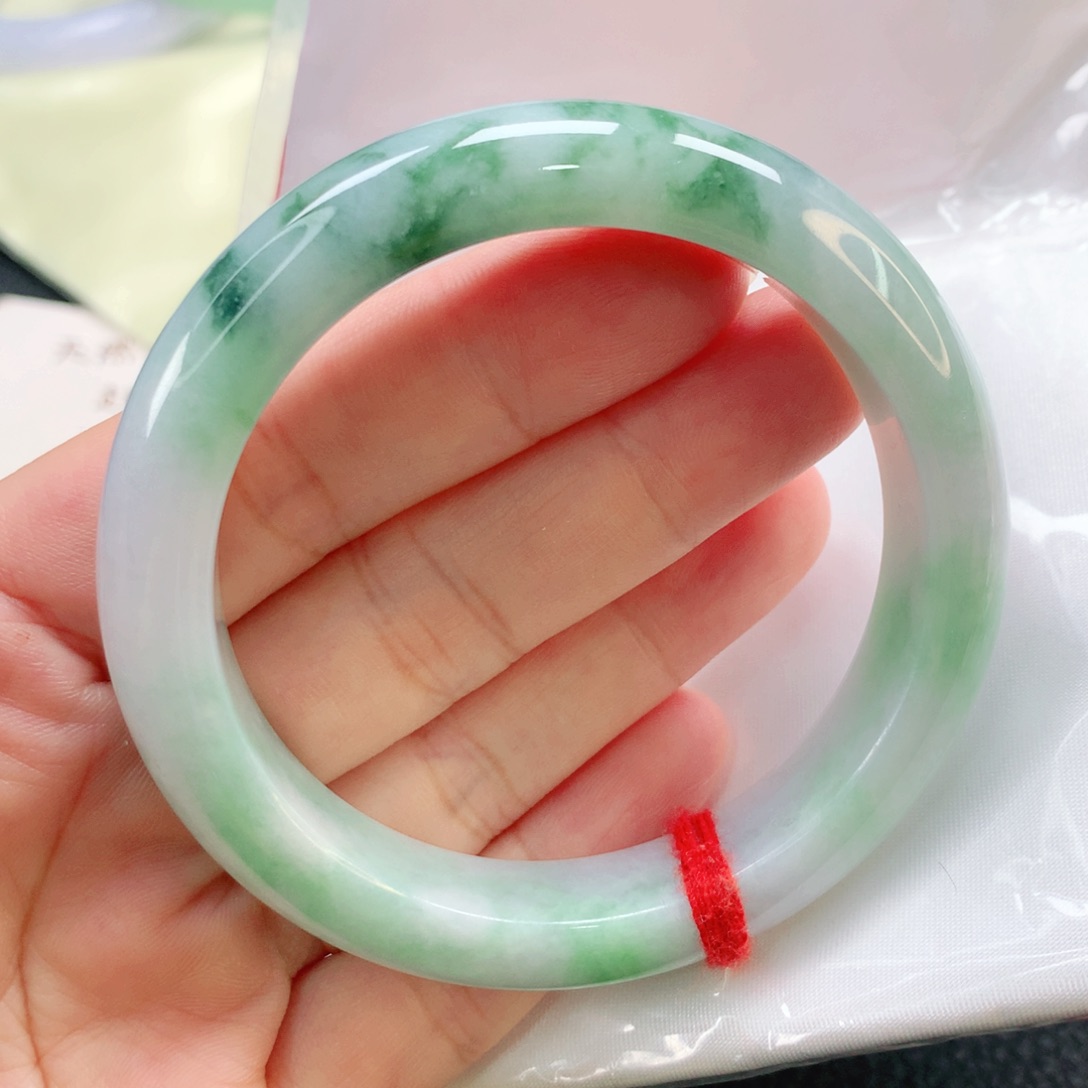 未镶嵌手镯翡翠56.8正