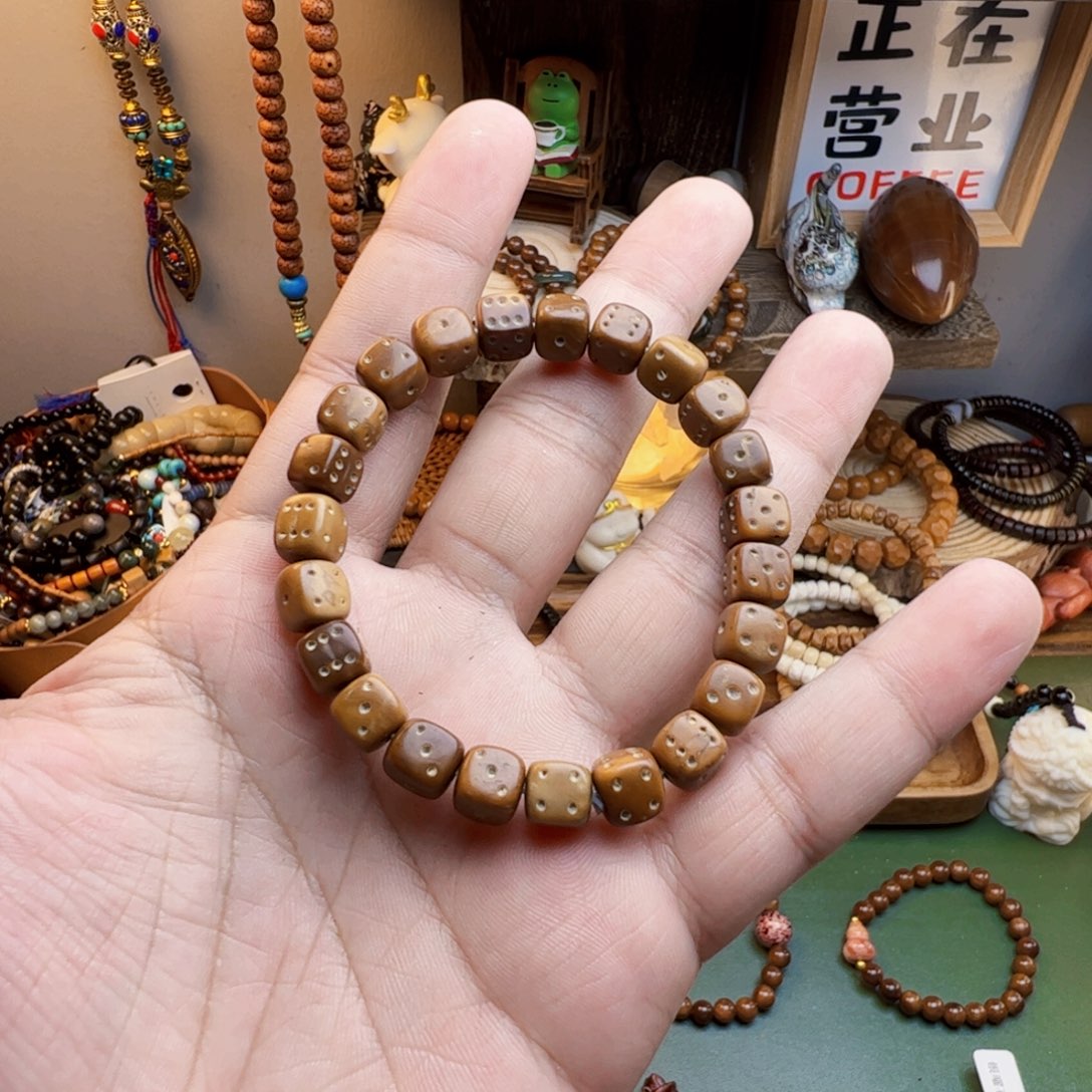 菩提根/象牙果手串