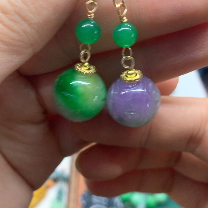 颈饰未镶嵌翡翠吊坠