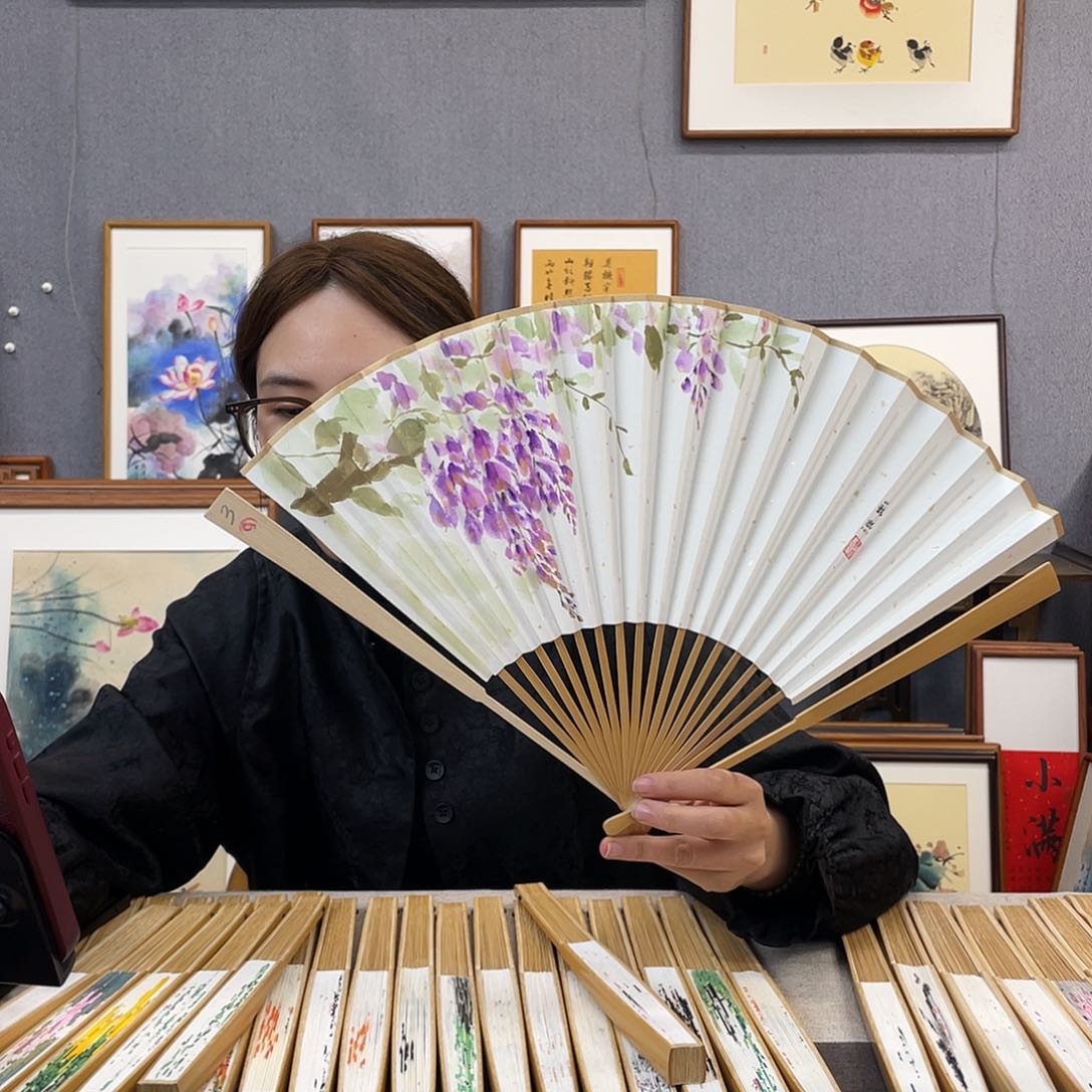 国画95寸玉竹-纯手绘-文玩扇骨（默认粘好）