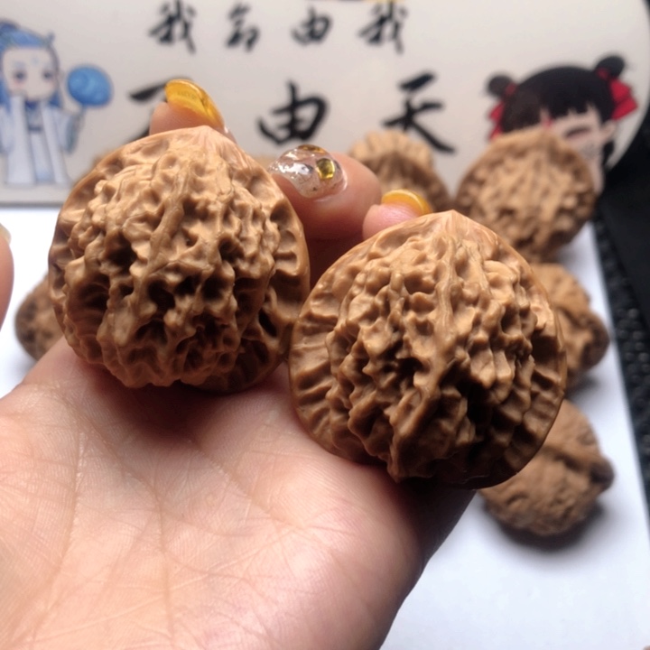 文玩核桃吊坠京八对39