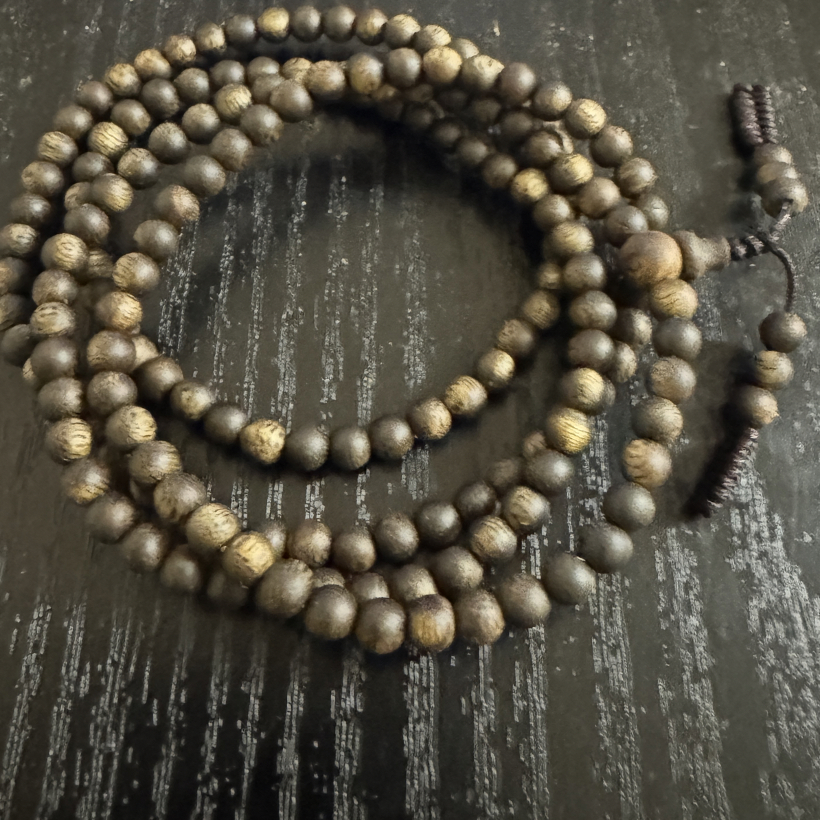 沉香绿奇楠卡4多圈168颗