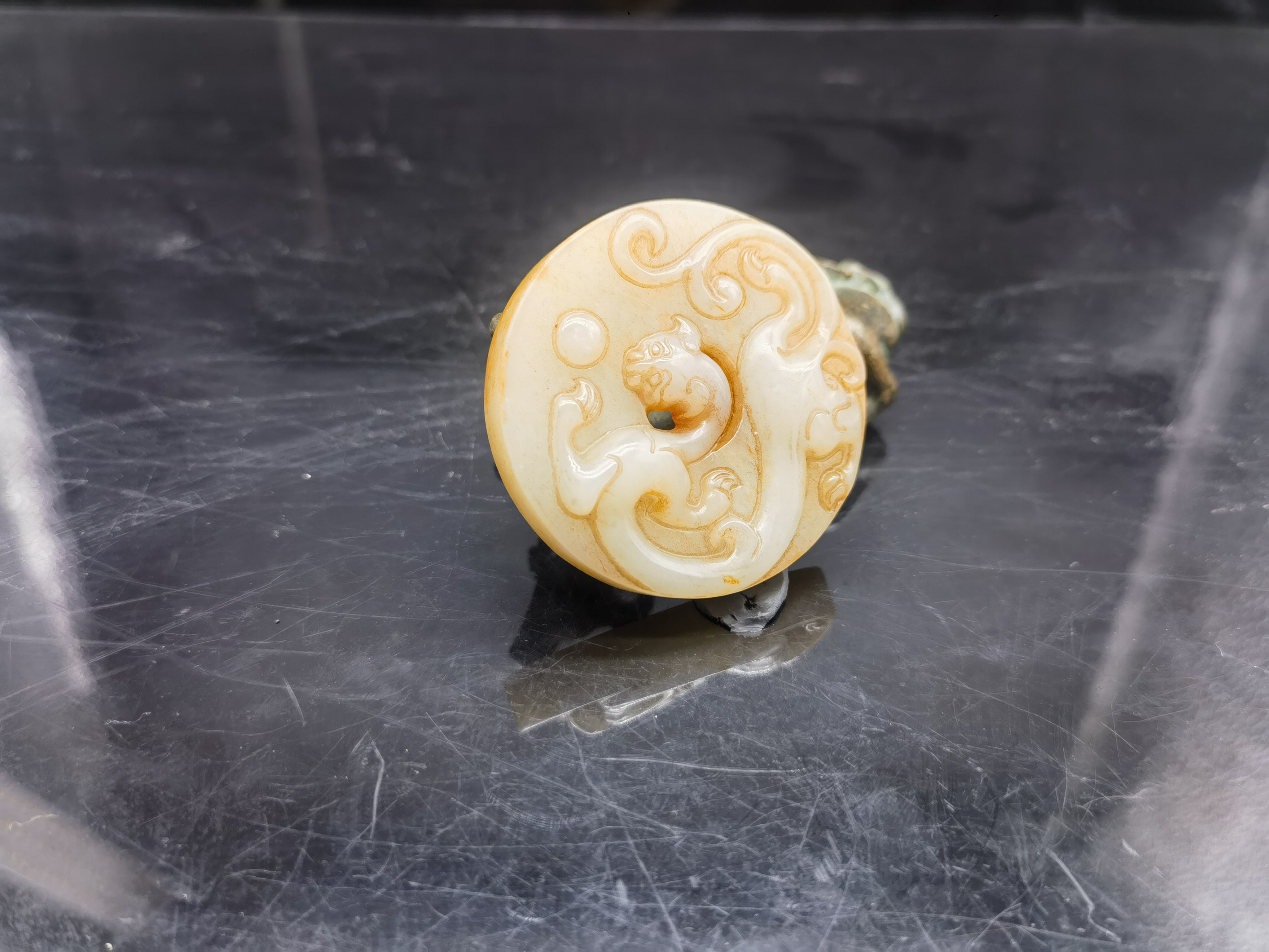 和田玉螭龙玉璧SDHBT1446