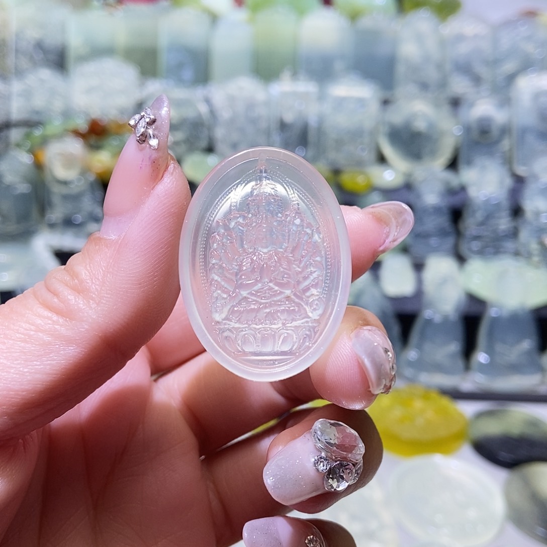 岫玉吊坠未镶嵌吊坠