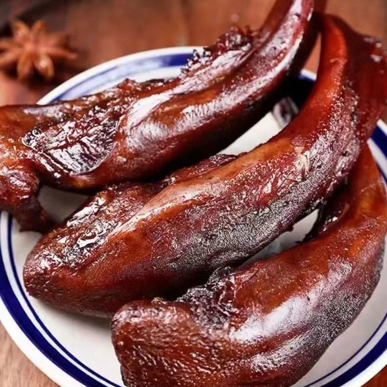 腊猪舌正宗烟熏猪舌头湖南特产柴火烟熏猪口条农家自制腊肉烟熏