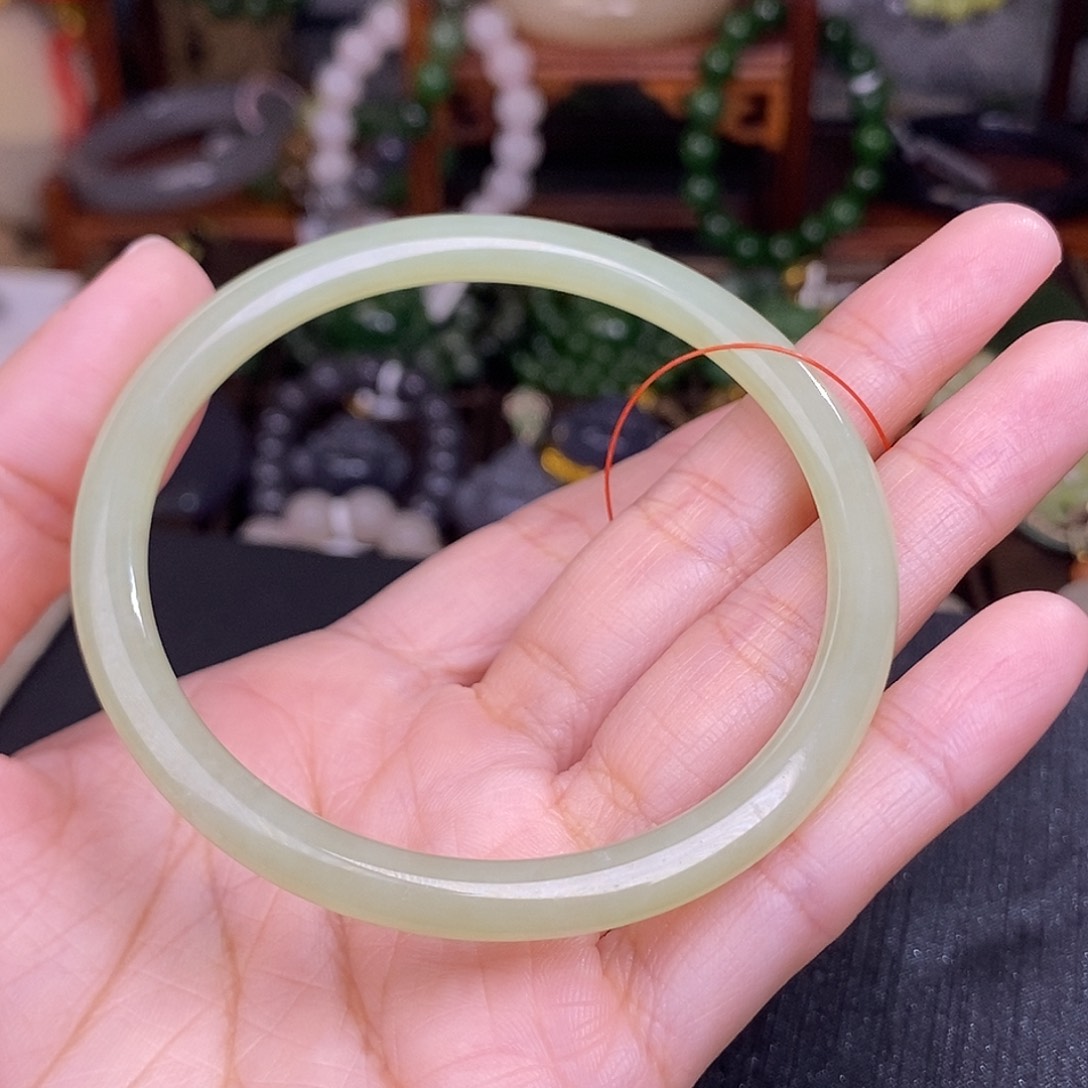 和田玉58 黄口叮当镯手镯清货价未镶嵌