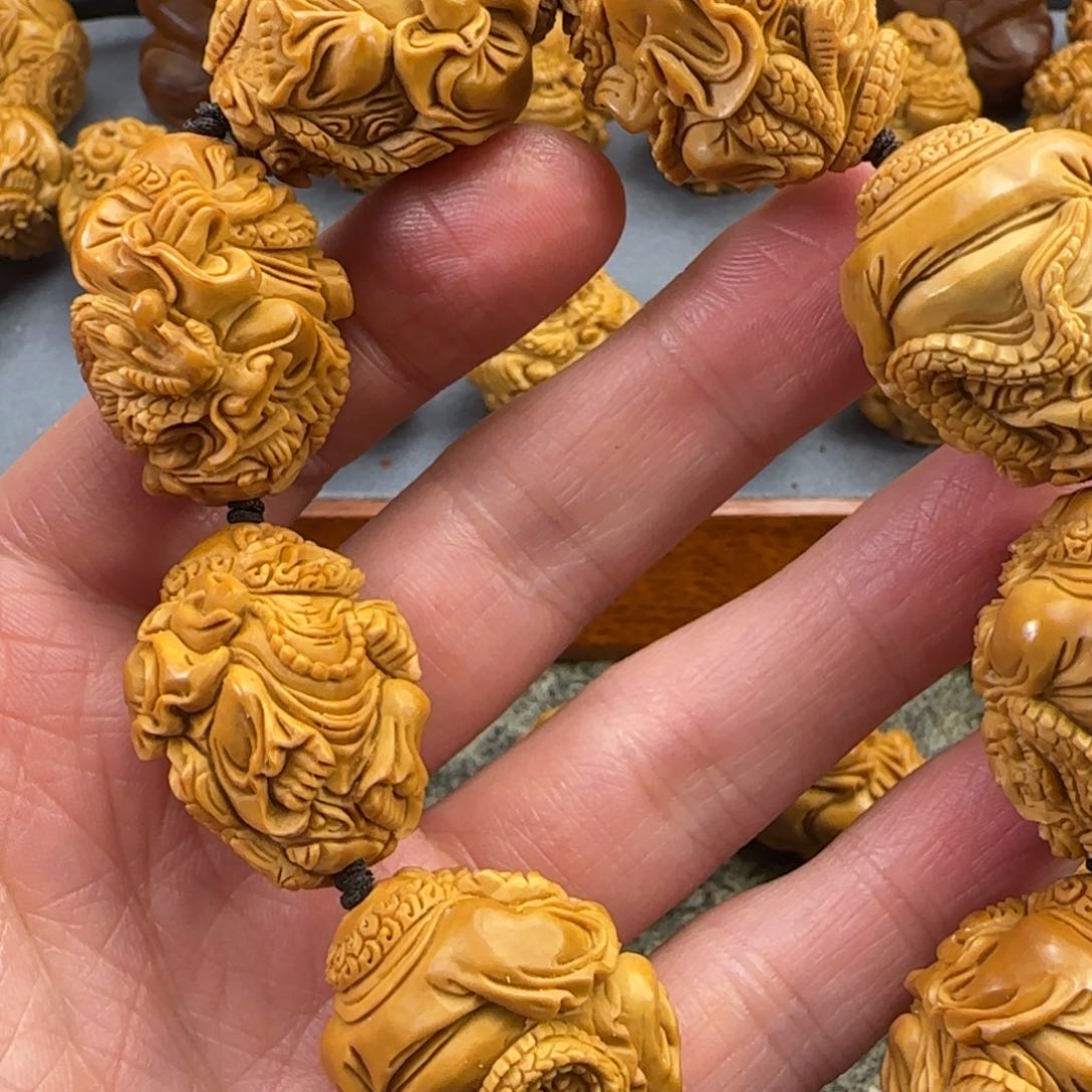 橄榄核吊坠随*……………………