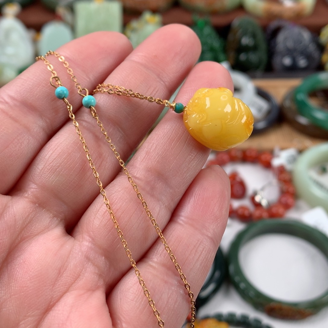 蜜蜡颈饰银S925镶嵌吊坠