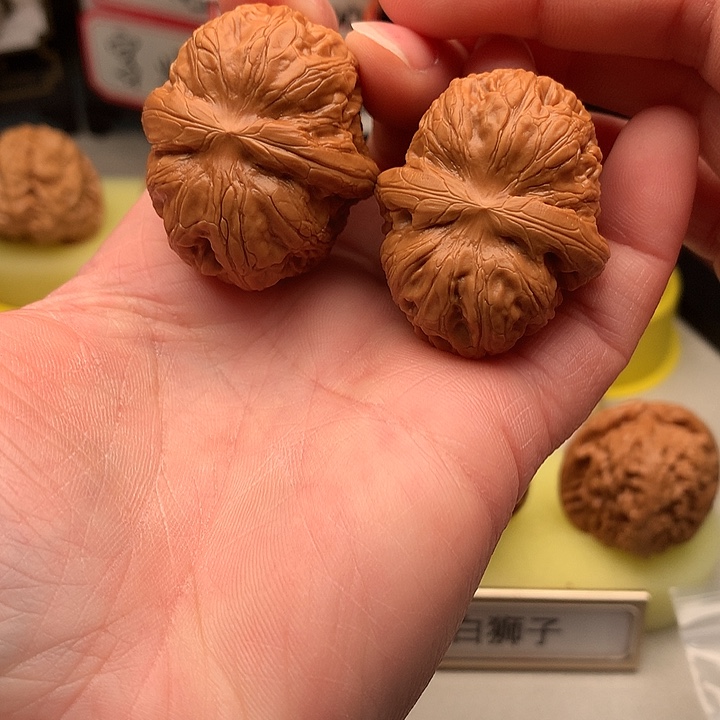 文玩核桃吊坠38尺元宝754号