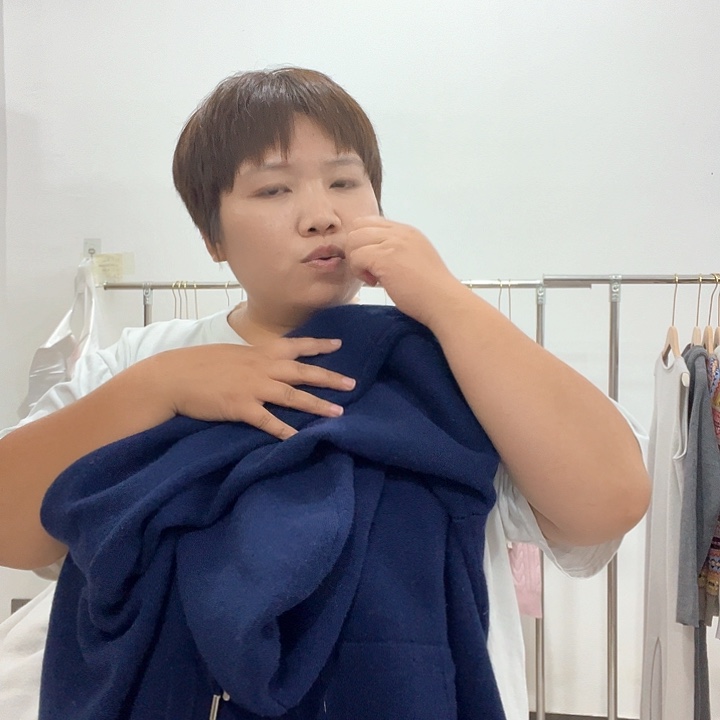 239露丝同款。        