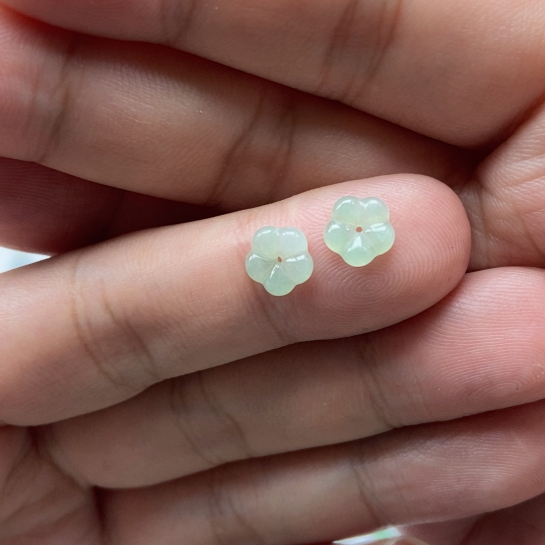 翡翠未镶嵌颈饰000000007