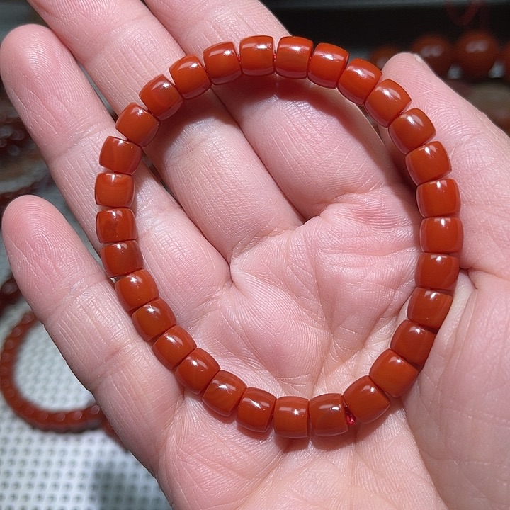 南红玛瑙手串未镶嵌卡6