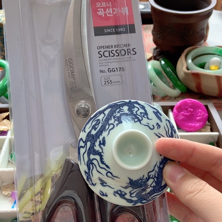 瓷片宝宝不哈哈哈哈哈哈吧