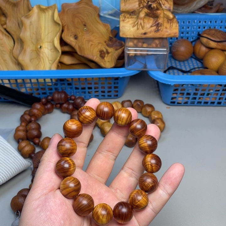 柏木（崖柏）太行崖柏1.5黑金闪