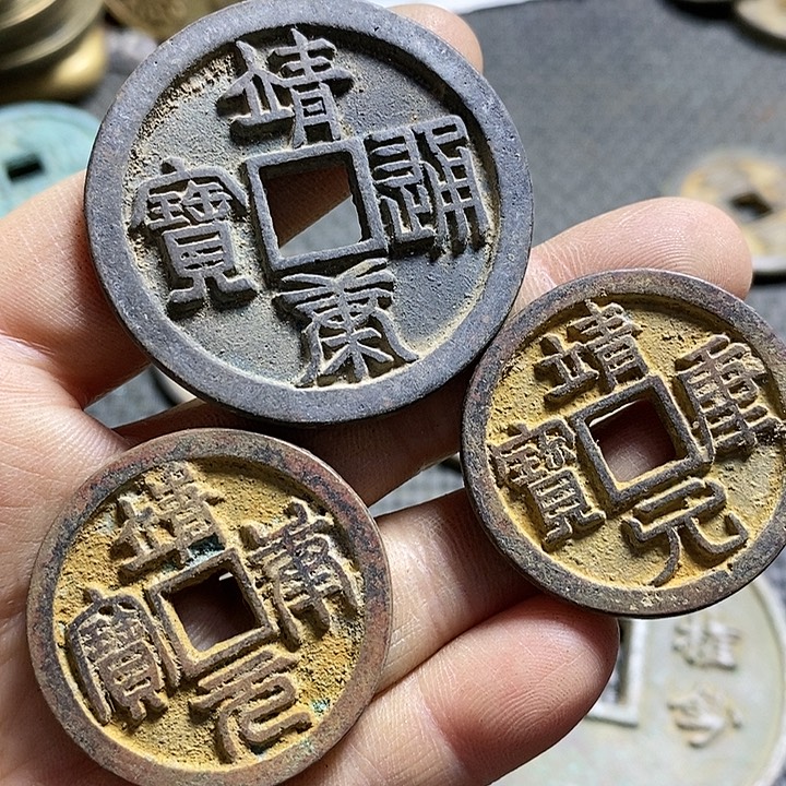 大***8铜现代文创工艺品花钱