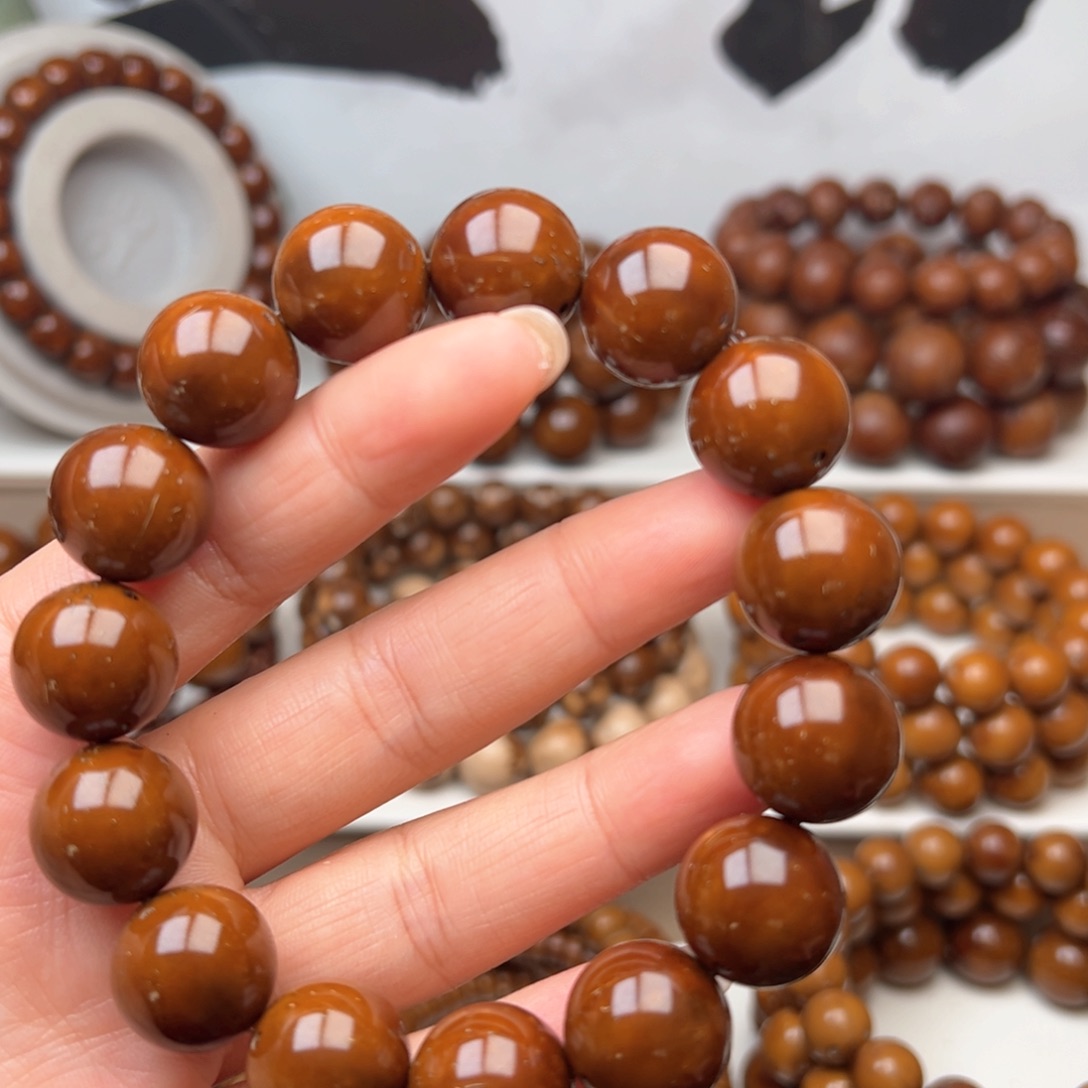 紫金鼠手串清****厂16光珠手串